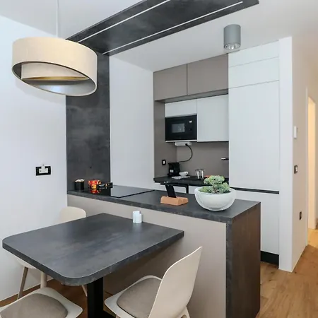 Apartma Vitalis *